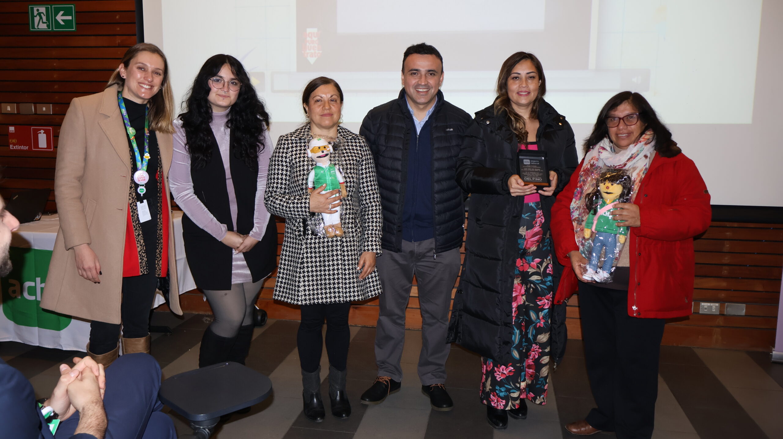 Cerramos con orgullo la campaña #AquíPuroBuenTrato: un compromiso con la convivencia laboral sana y respetuosa.