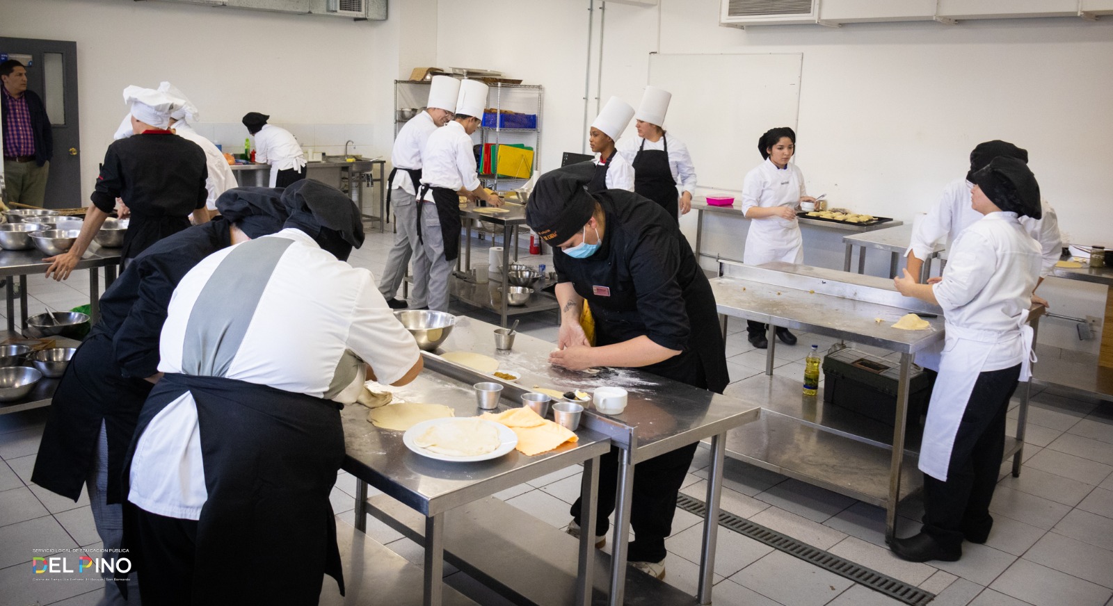 Primera versión del Concurso “La Mejor Empanada del Pino”